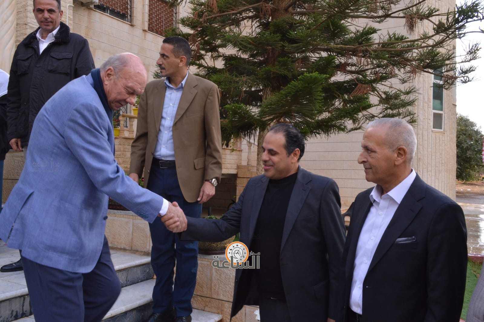 Madar Al-Saa Images 0.7442799537621851