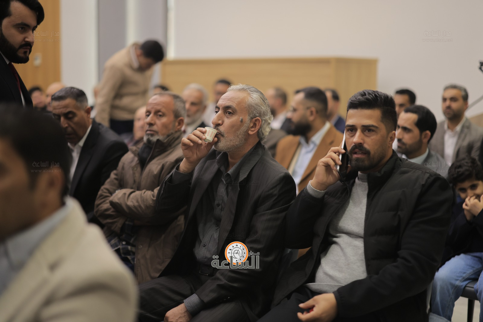 Madar Al-Saa Images 0.46480675757662215