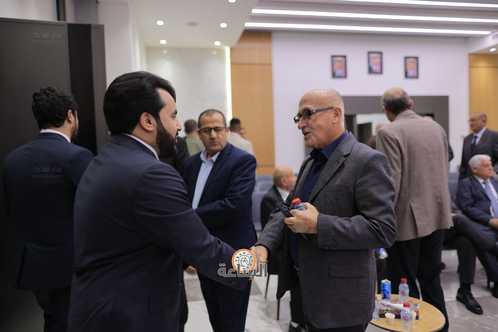 Madar Al-Saa Images 0.36970808457153137