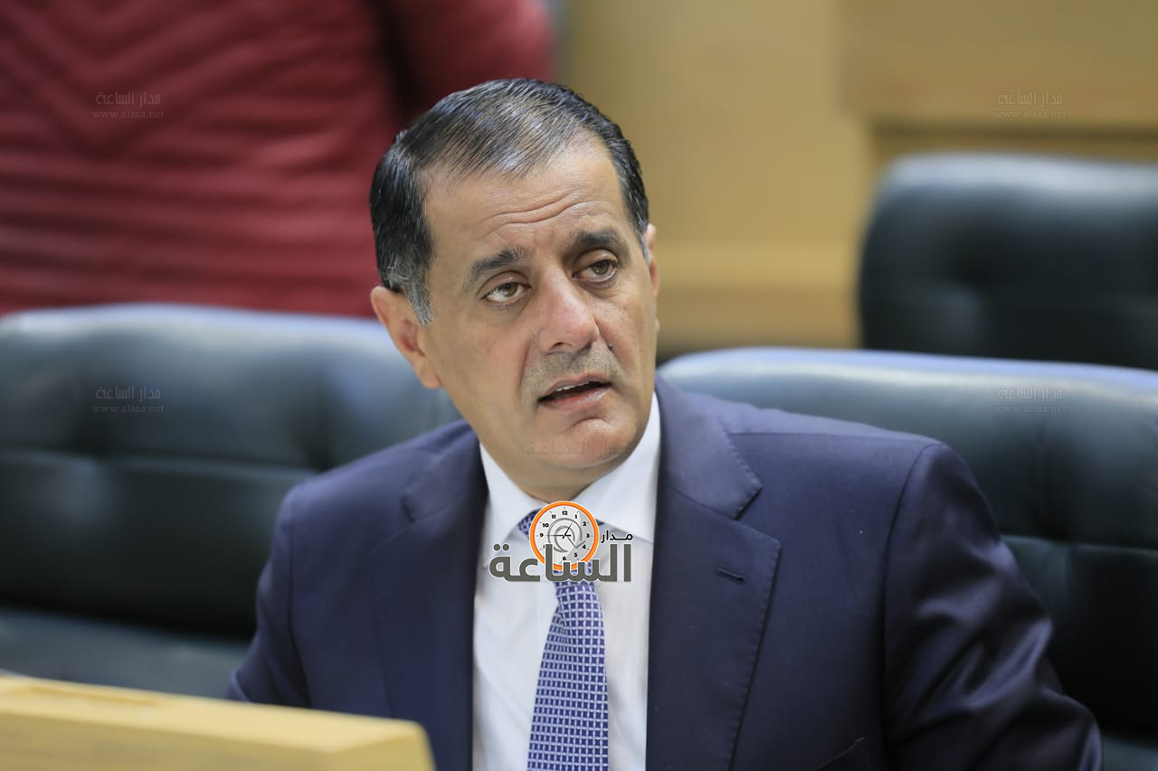 Madar Al-Saa Images 0.4992720003336285