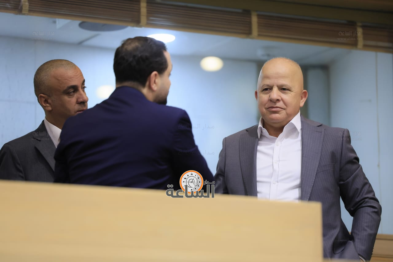 Madar Al-Saa Images 0.28940730763276457