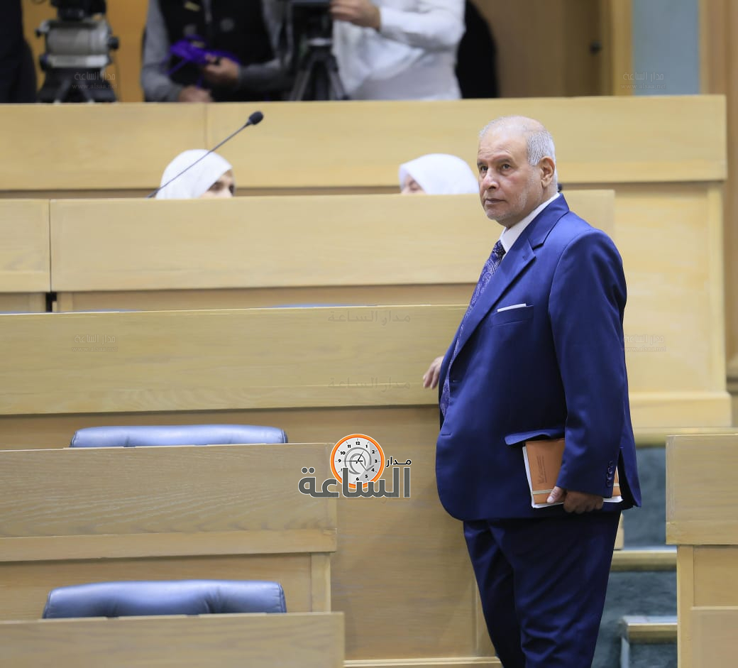 Madar Al-Saa Images 0.29117413919092683