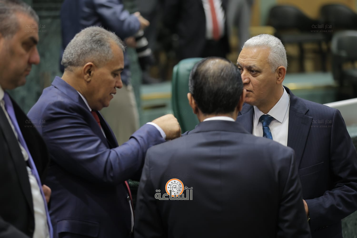 Madar Al-Saa Images 0.2853816589359395