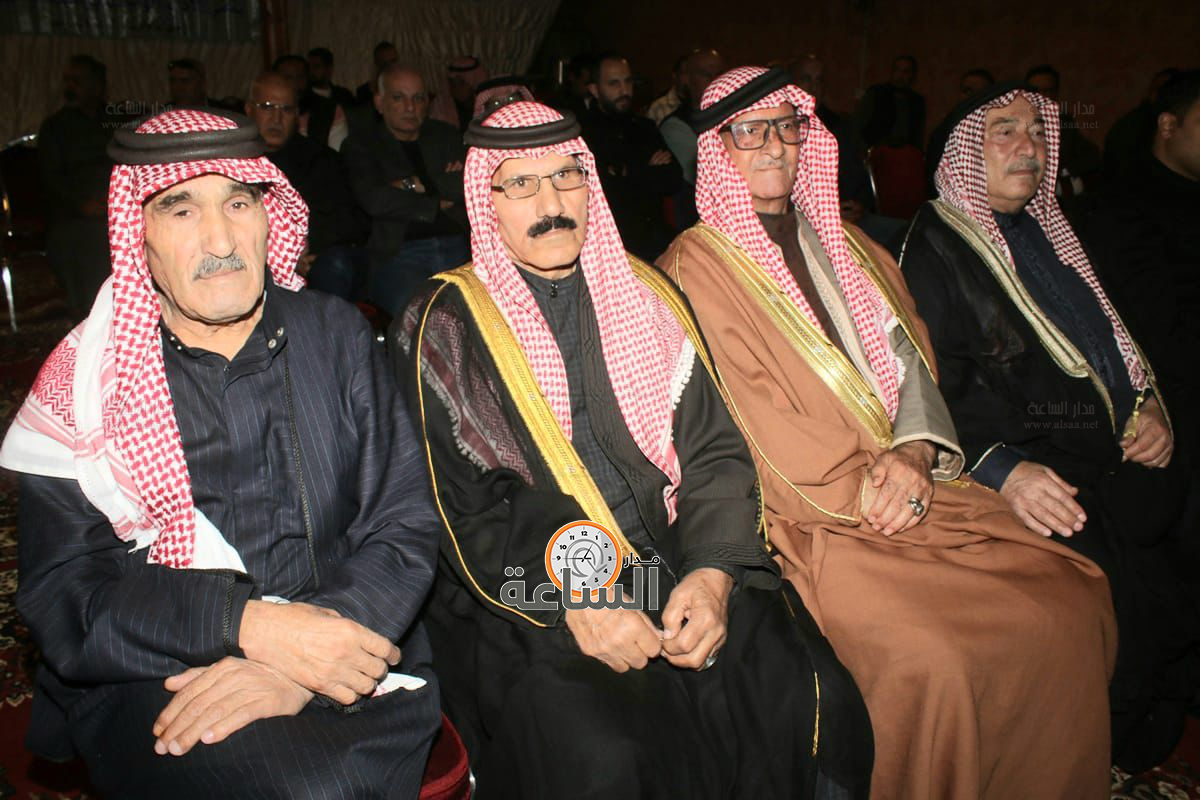 Madar Al-Saa Images 0.05186399784858842