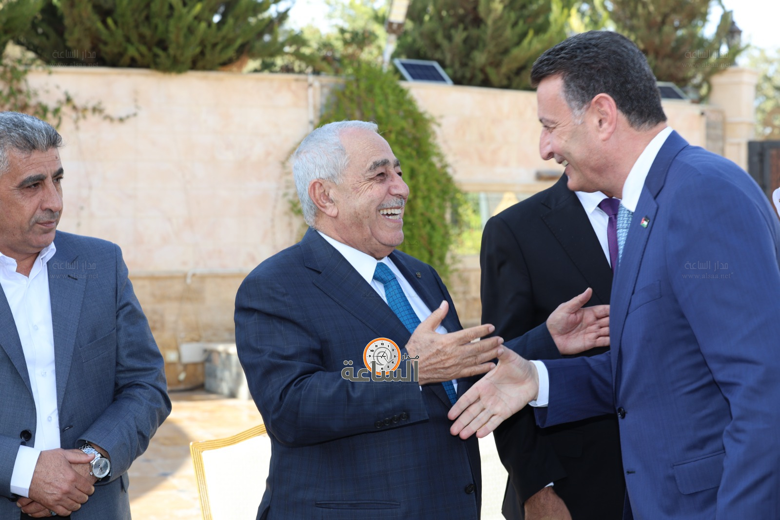 Madar Al-Saa Images 0.5162594475824988