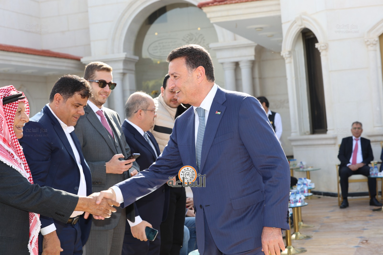 Madar Al-Saa Images 0.987721316606352