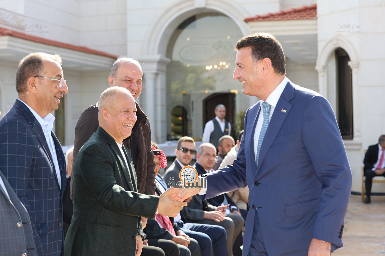 Madar Al-Saa Images 0.011291147633178844