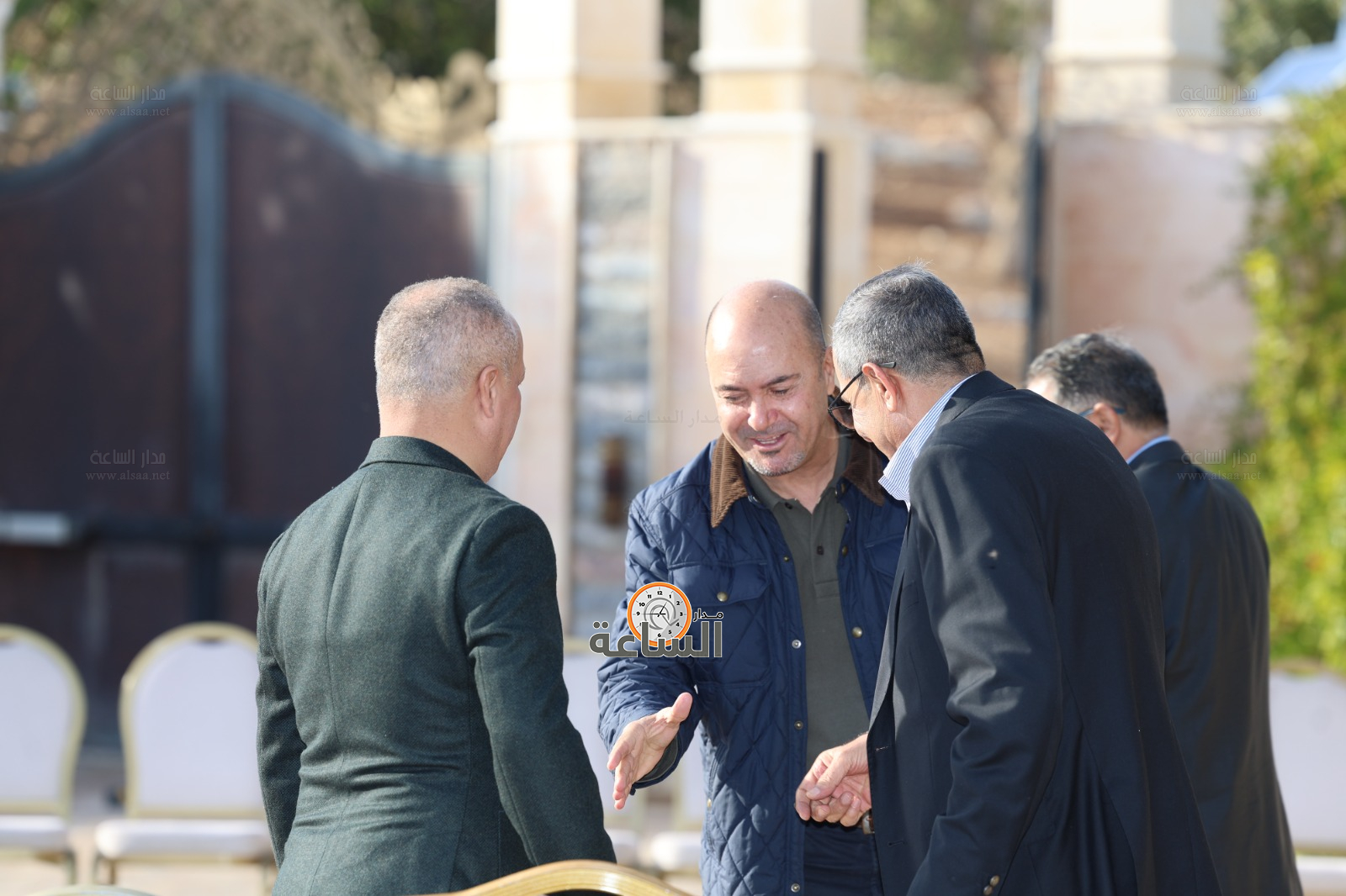 Madar Al-Saa Images 0.9665269775969635