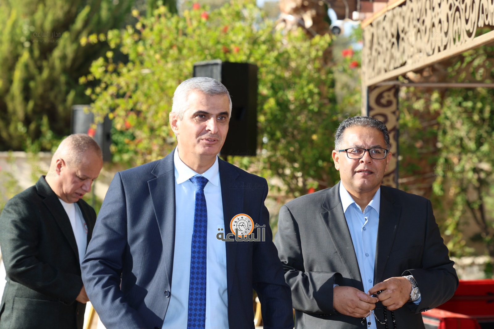 Madar Al-Saa Images 0.21636343665861113