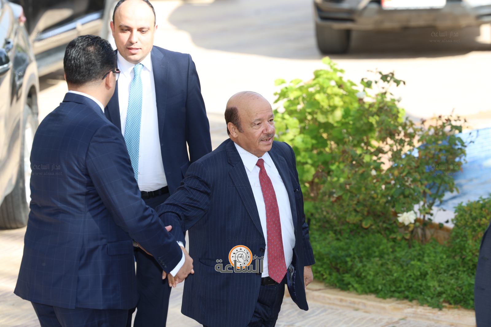 Madar Al-Saa Images 0.41154413995728045