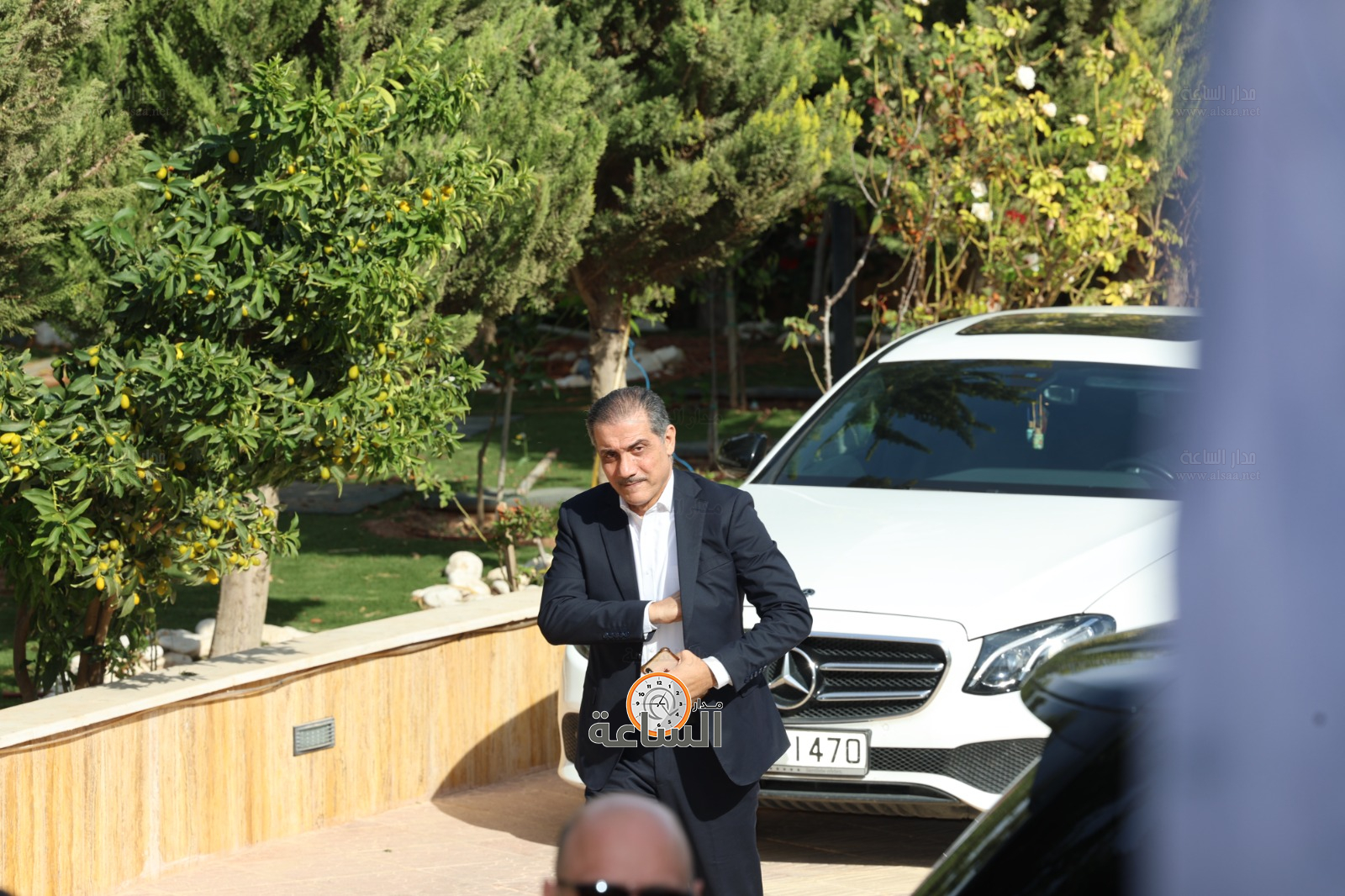 Madar Al-Saa Images 0.24039946446944194