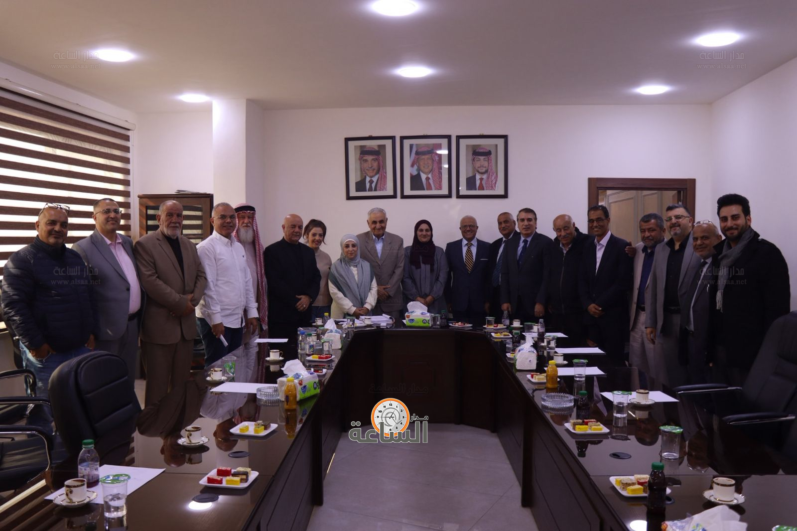 Madar Al-Saa Images 0.32370903180543165