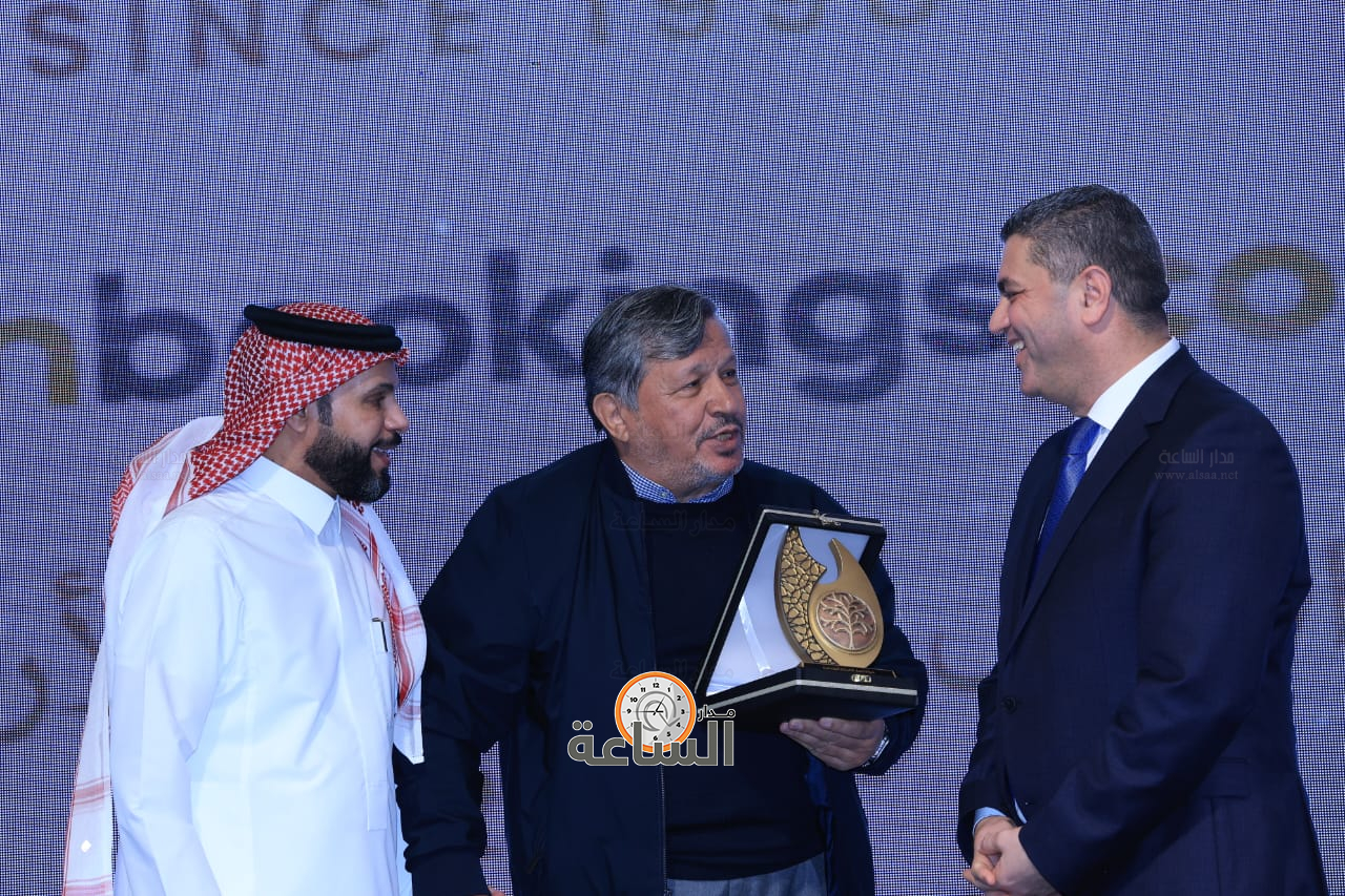 Madar Al-Saa Images 0.3247125035919878