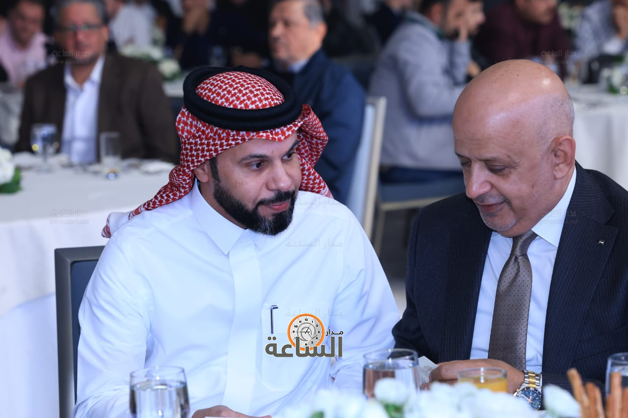 Madar Al-Saa Images 0.5984455408391351