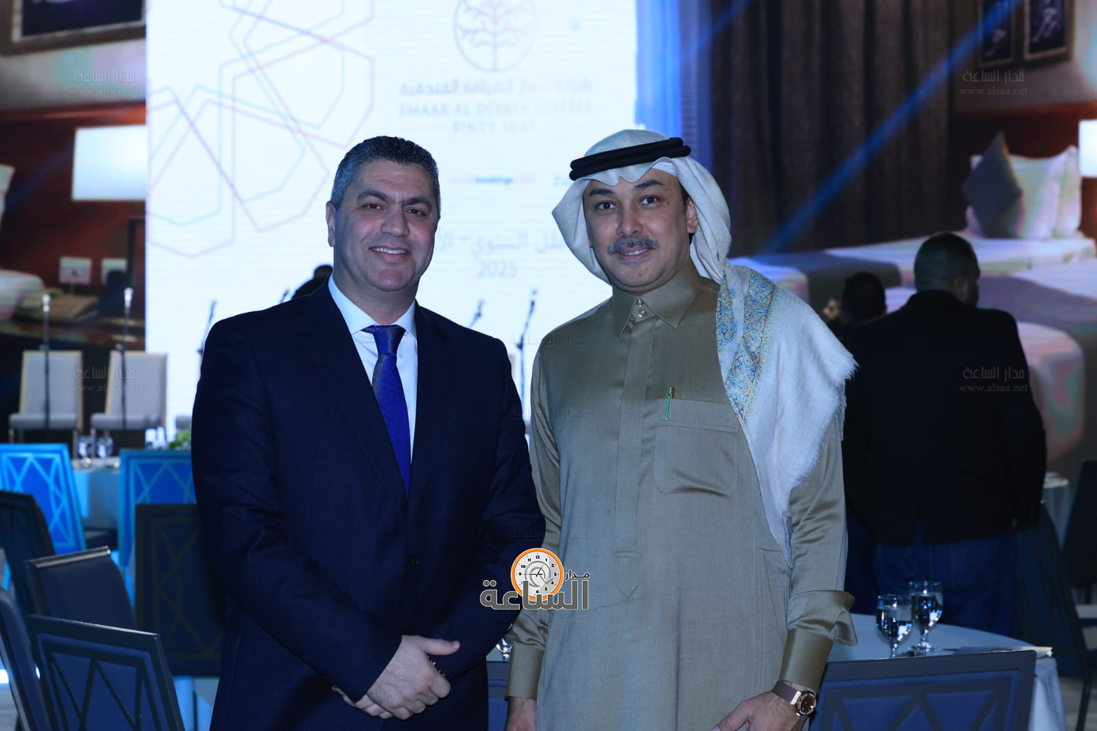 Madar Al-Saa Images 0.4532400292850495