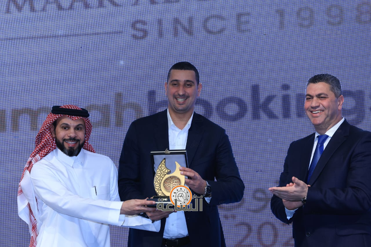 Madar Al-Saa Images 0.09234838276846447