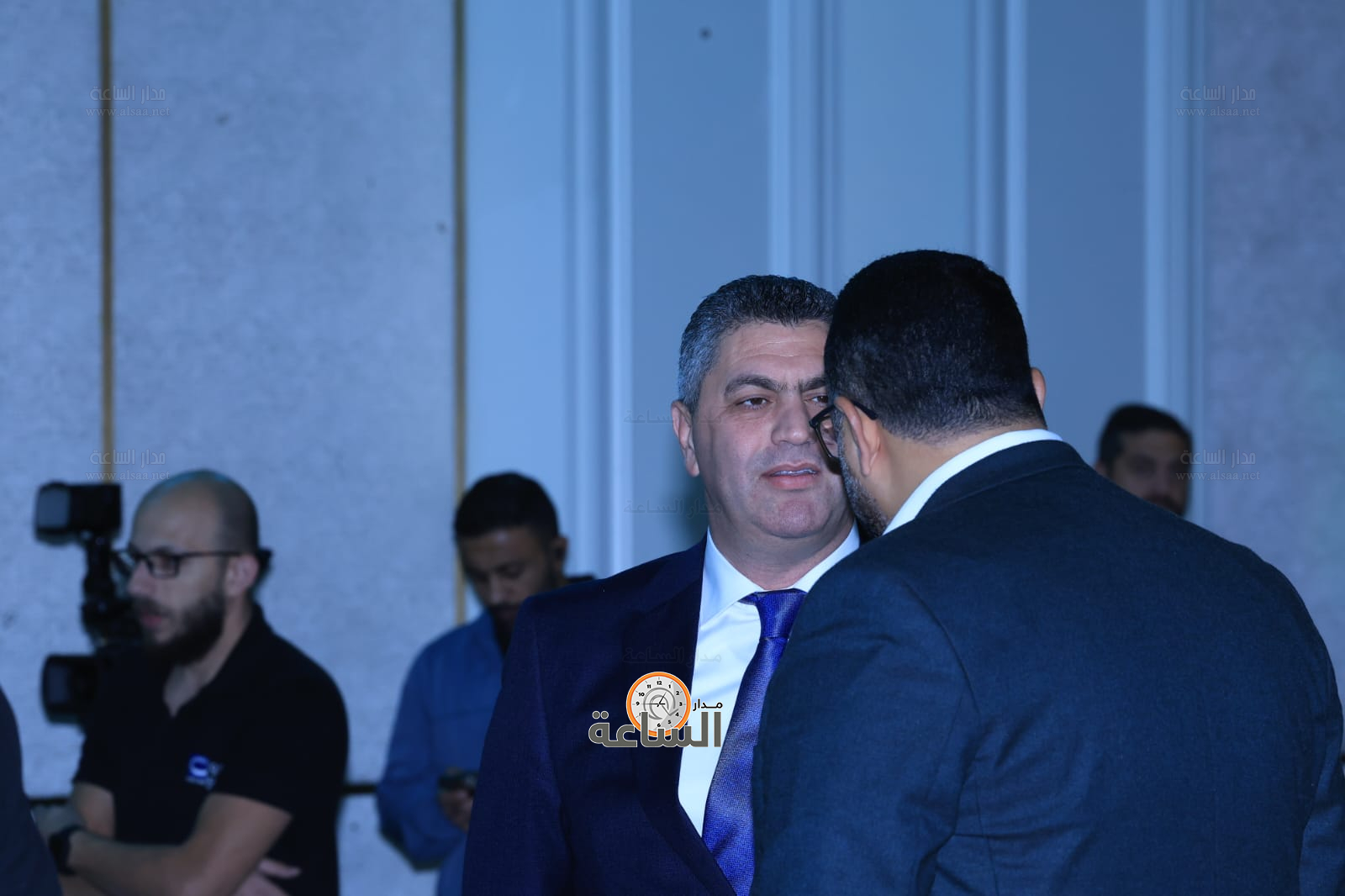 Madar Al-Saa Images 0.6488289559668152