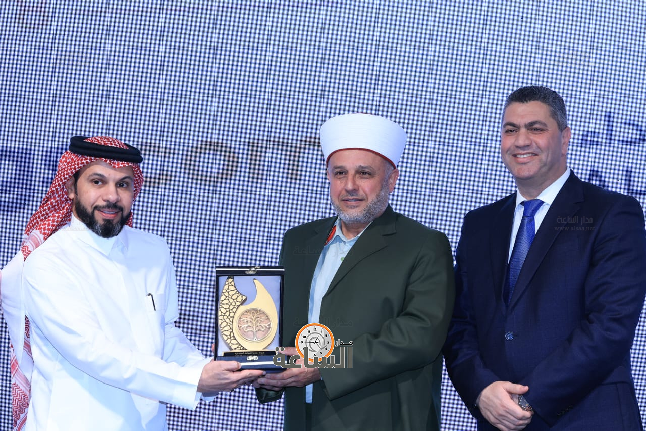 Madar Al-Saa Images 0.6188628124063464