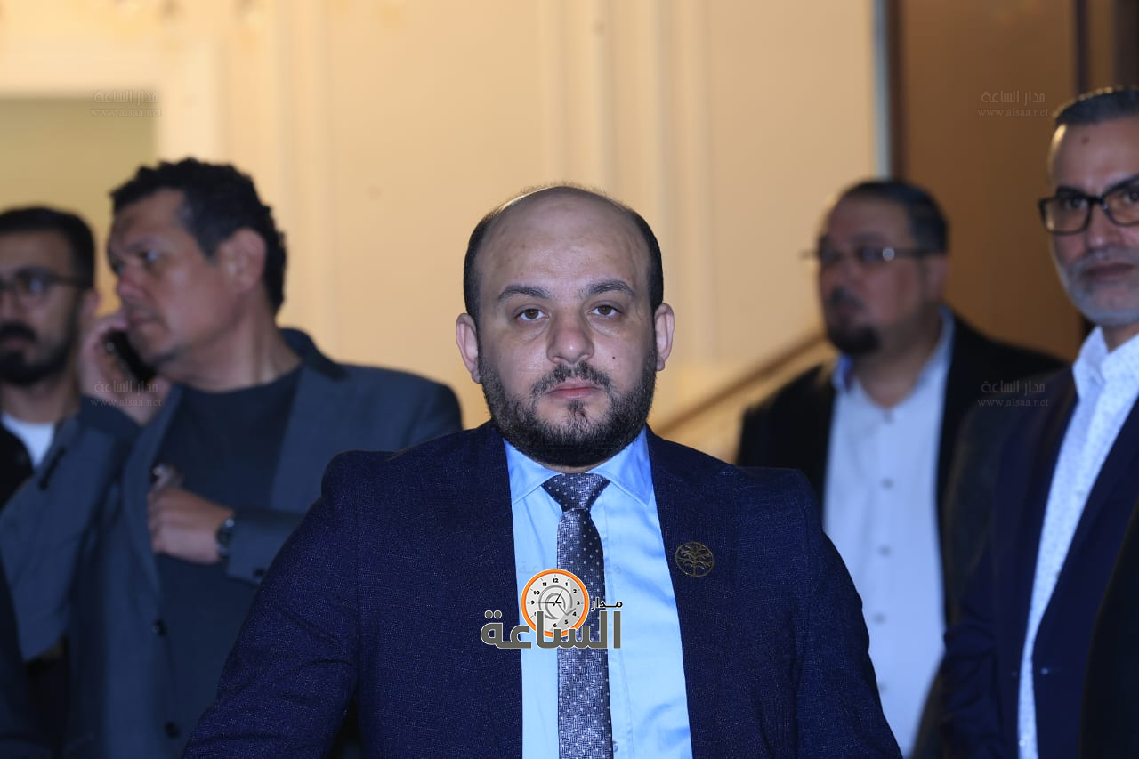 Madar Al-Saa Images 0.39643661429053645