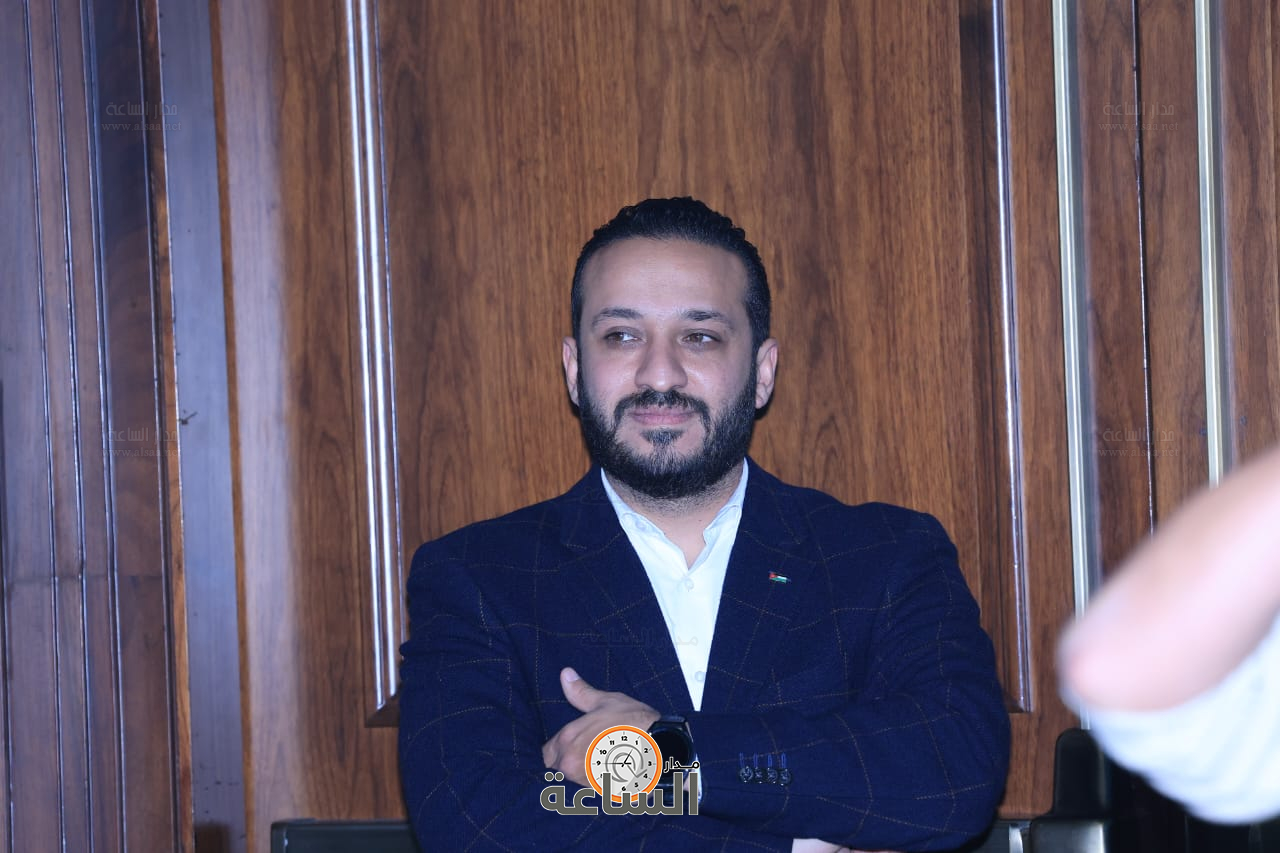 Madar Al-Saa Images 0.393422631559587