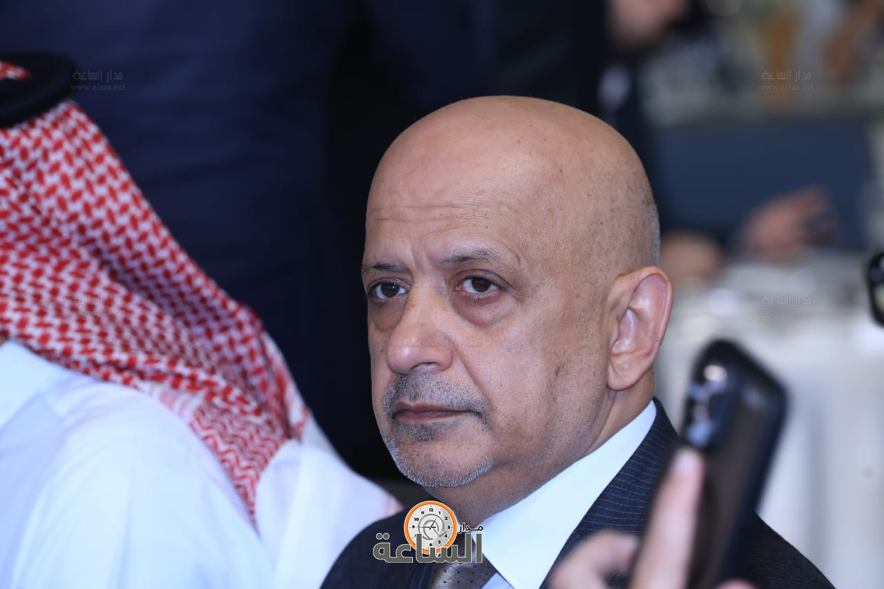 Madar Al-Saa Images 0.05187769741362702