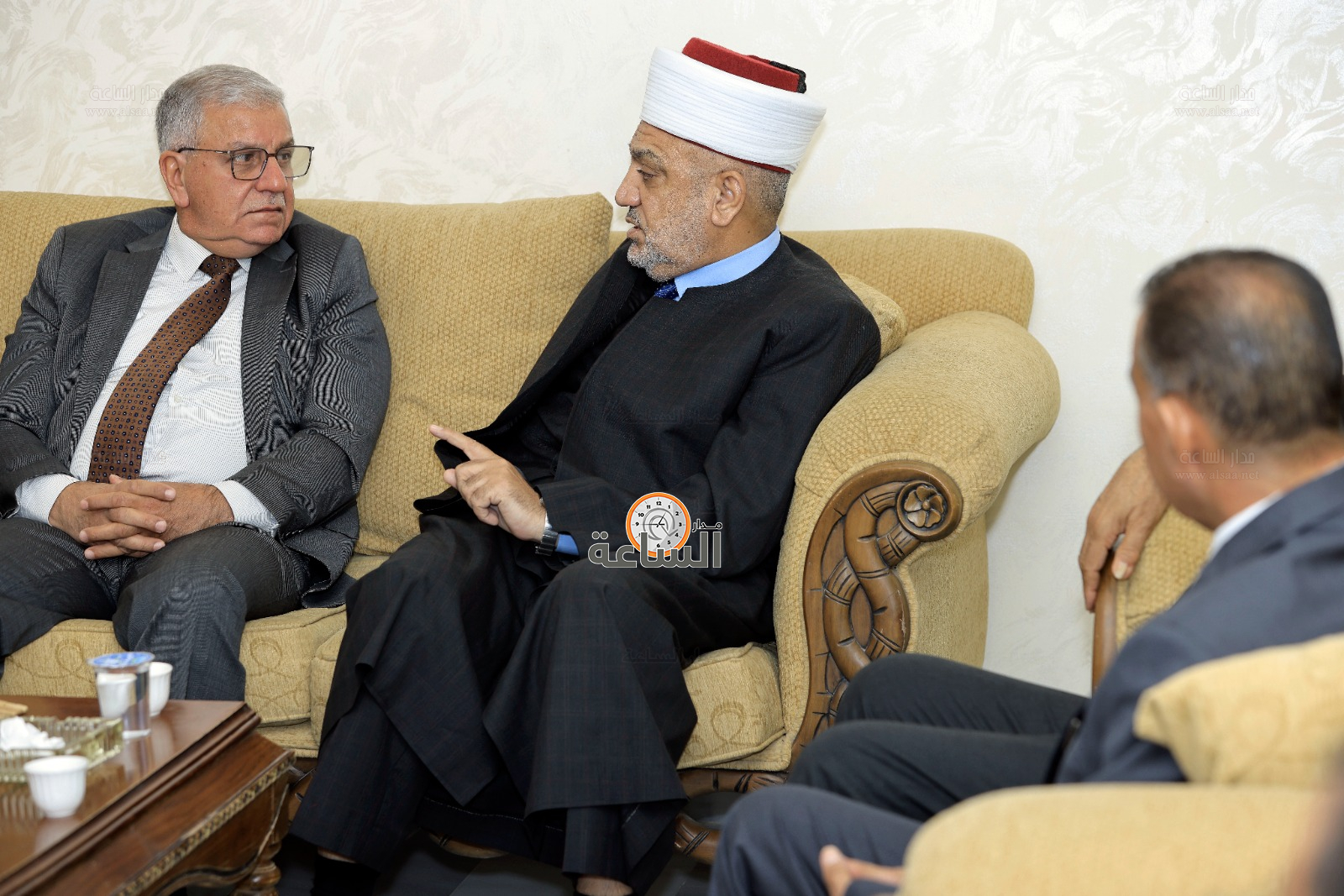 Madar Al-Saa Images 0.3031678341159115