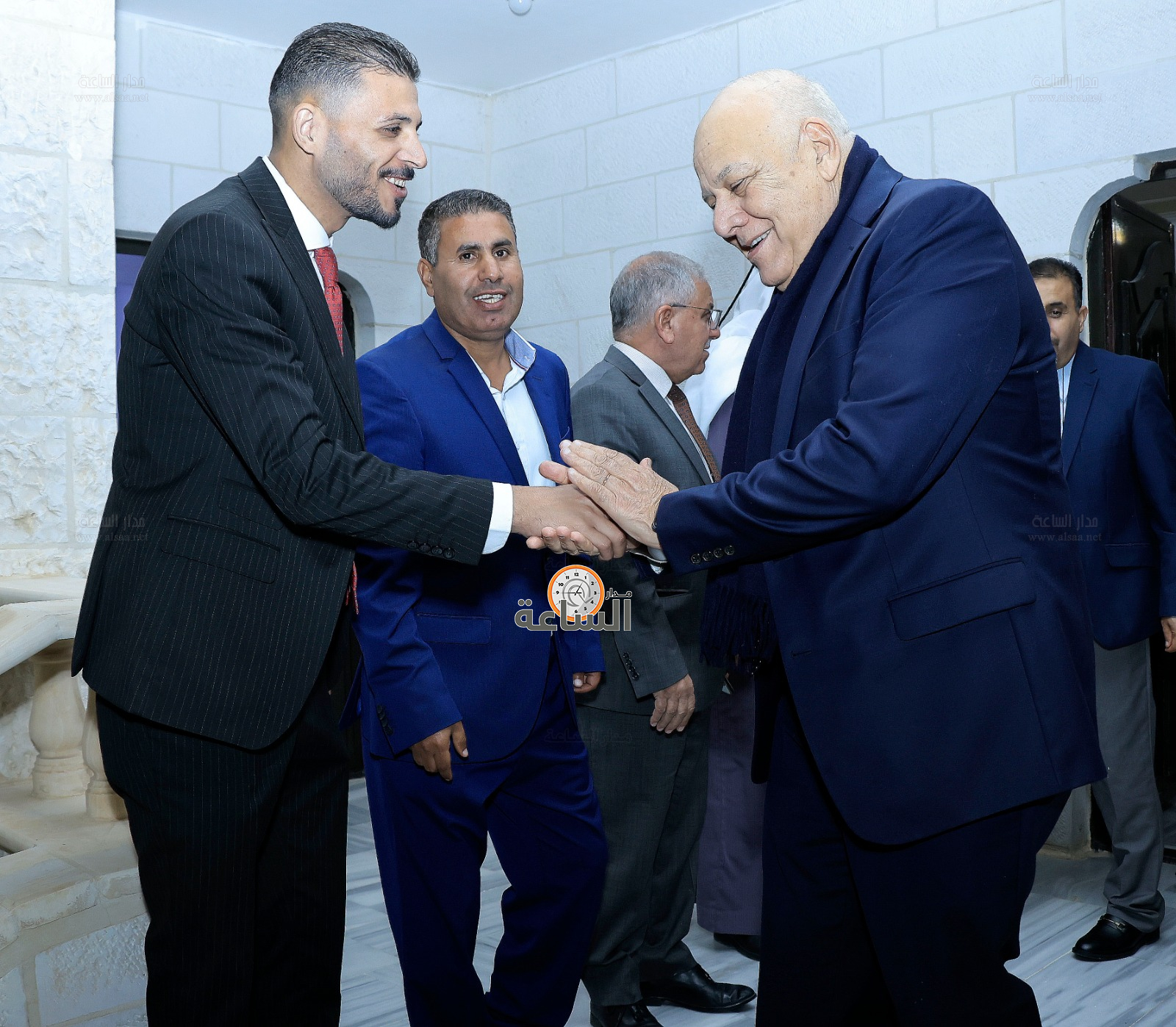 Madar Al-Saa Images 0.3764788064768021