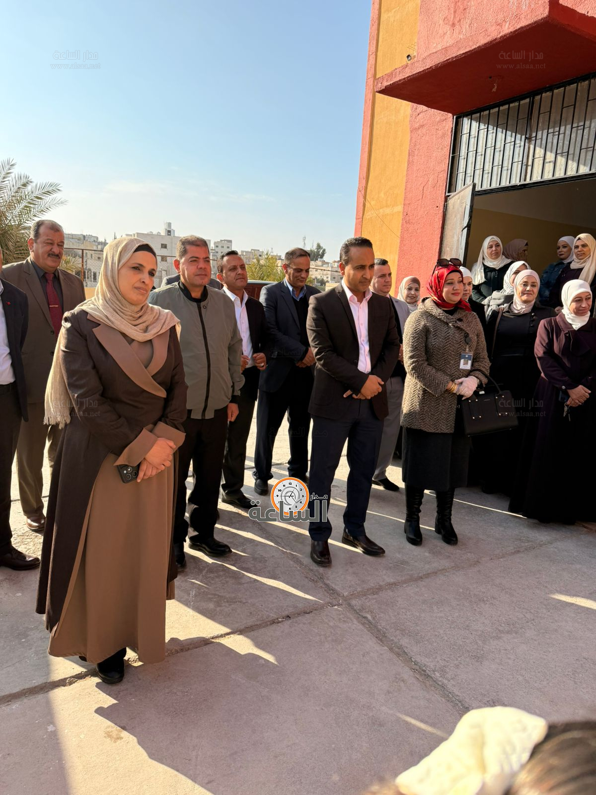 Madar Al-Saa Images 0.994293621751777