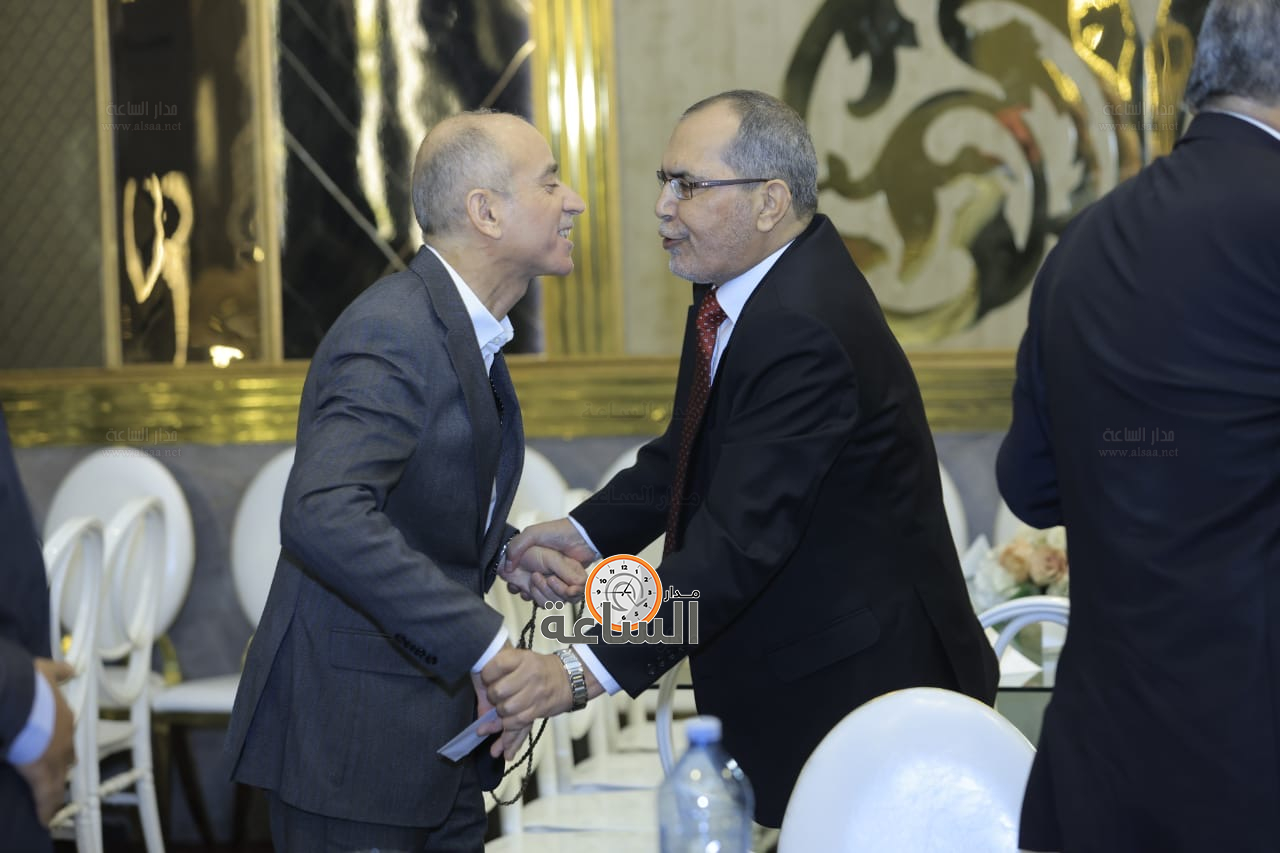 Madar Al-Saa Images 0.986877972316238