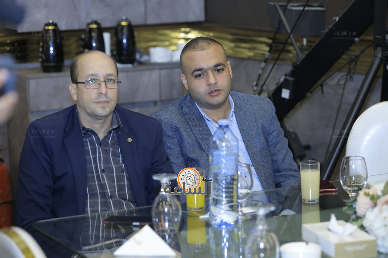 Madar Al-Saa Images 0.12151119985956971