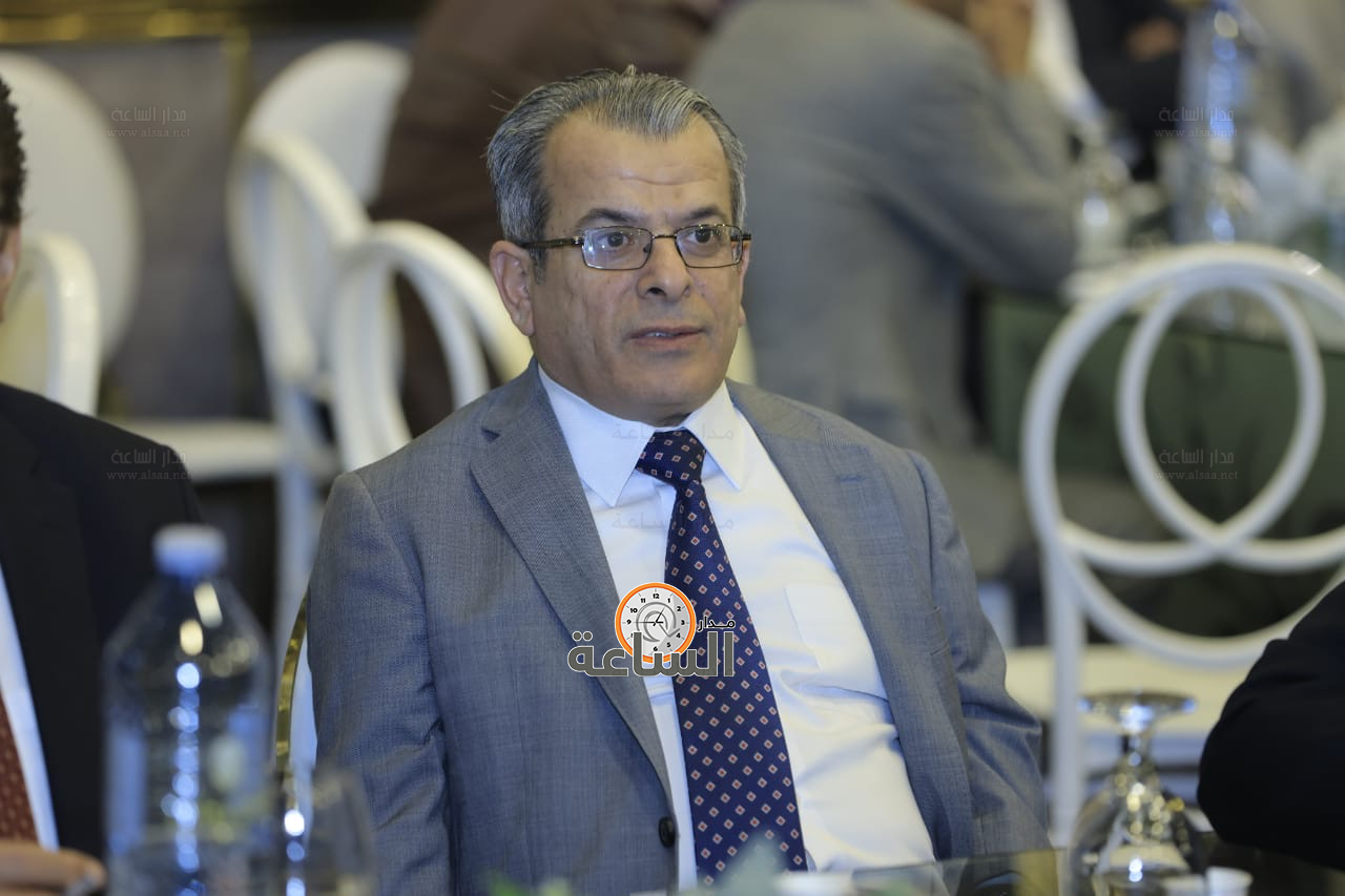 Madar Al-Saa Images 0.11218135445815447