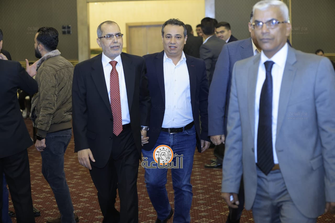 Madar Al-Saa Images 0.27950035712456844