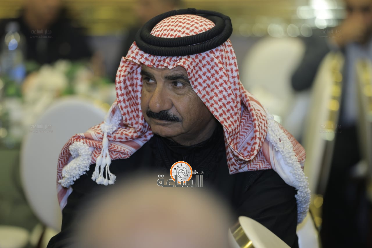 Madar Al-Saa Images 0.1451464648049463