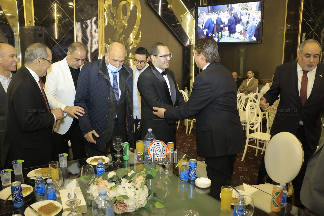 Madar Al-Saa Images 0.8508870139293082