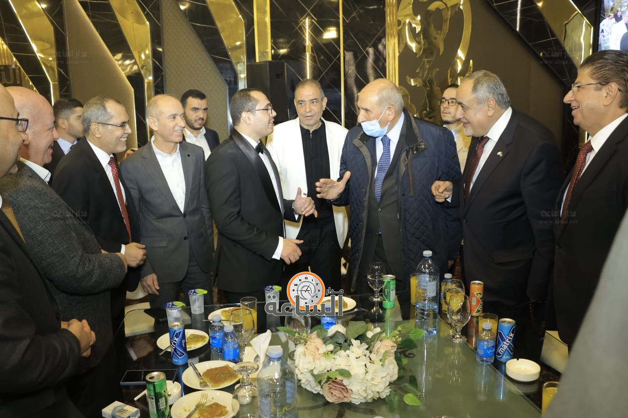 Madar Al-Saa Images 0.6226205342122088