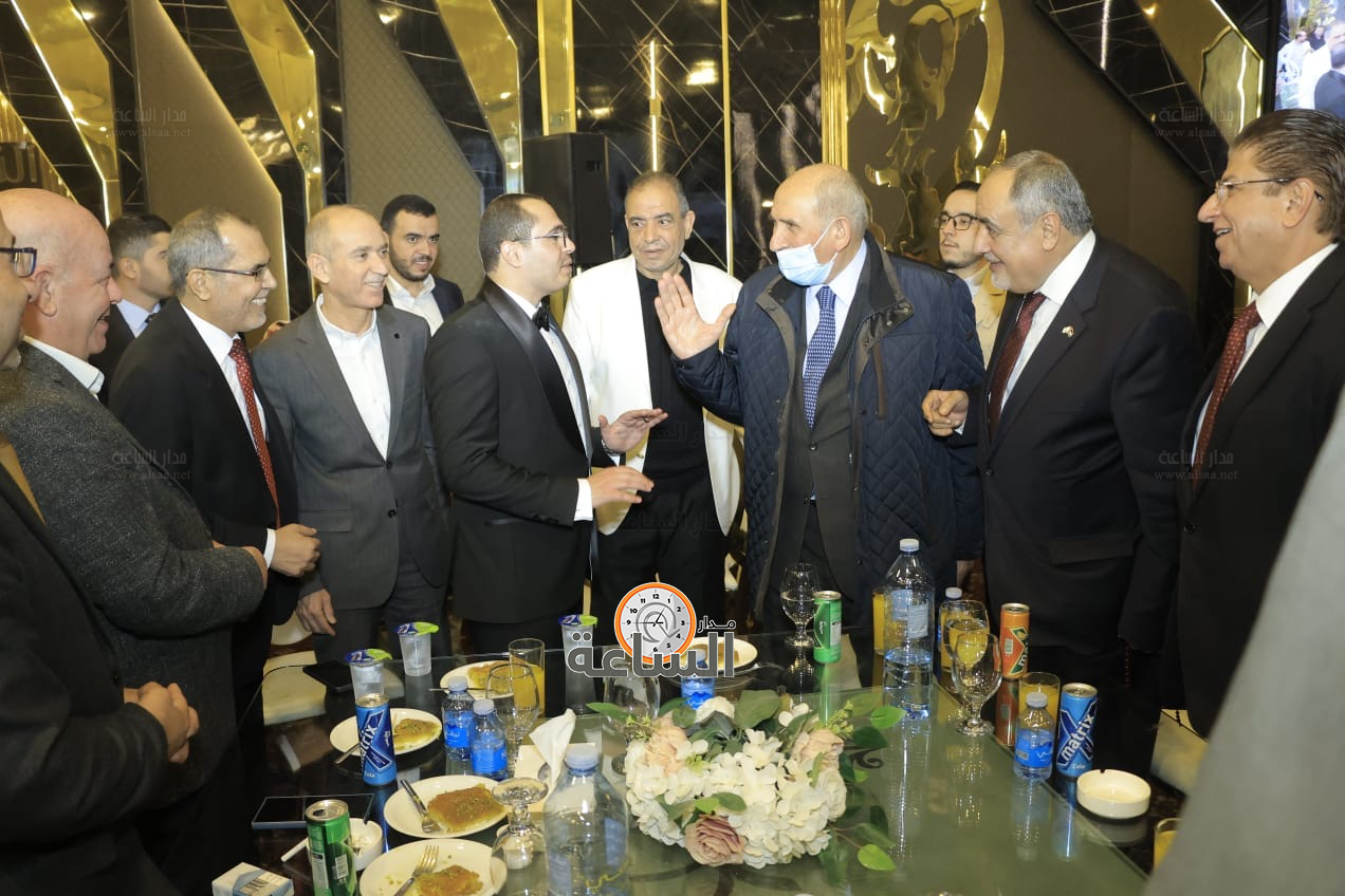 Madar Al-Saa Images 0.2088022431855715