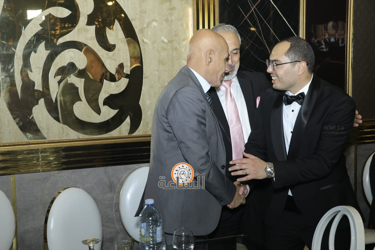 Madar Al-Saa Images 0.9302475844976192