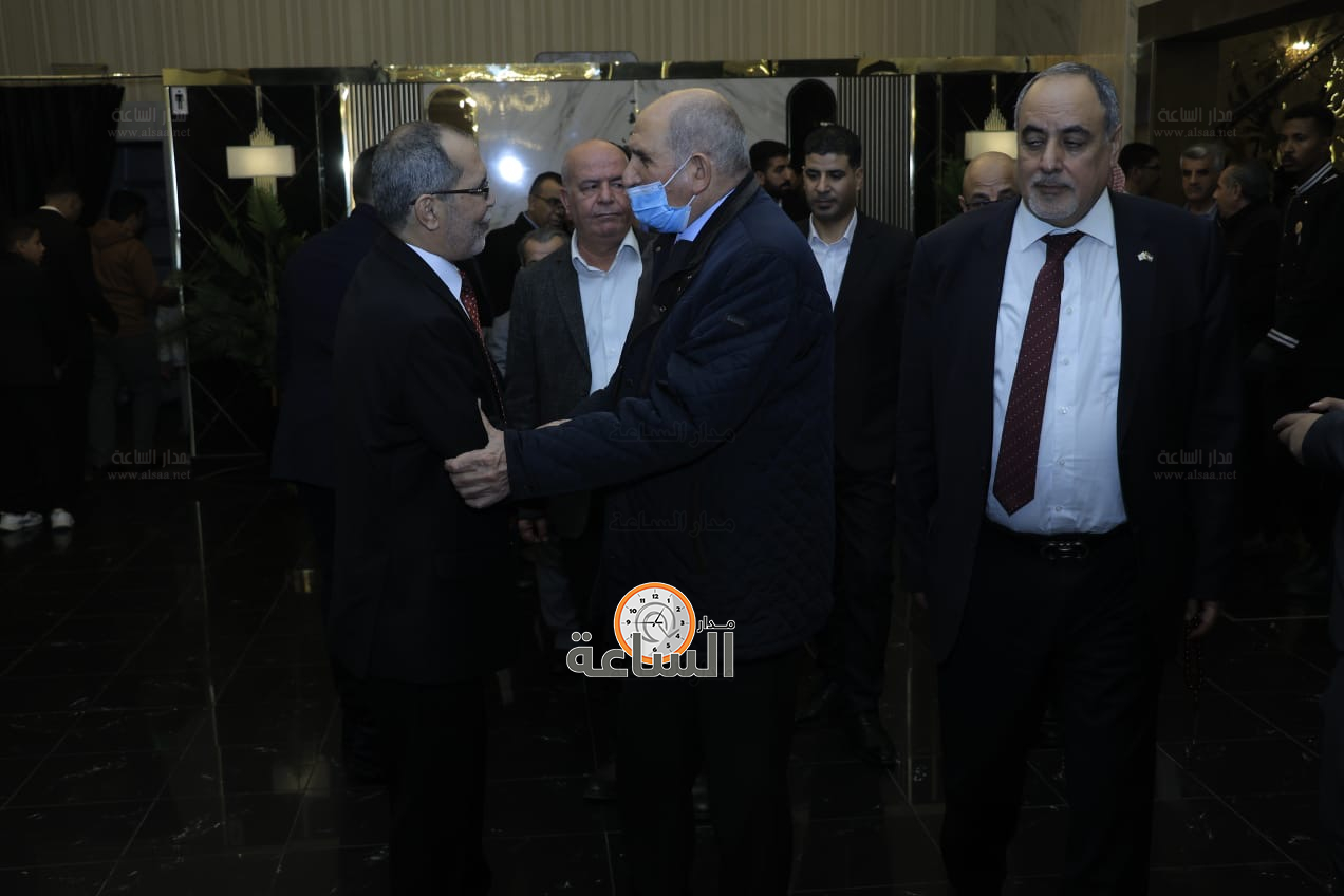 Madar Al-Saa Images 0.6719818816051186