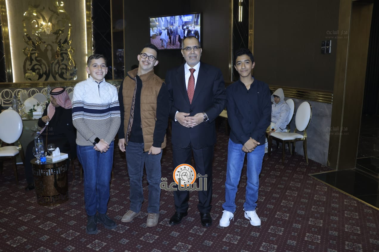 Madar Al-Saa Images 0.16506865280550287