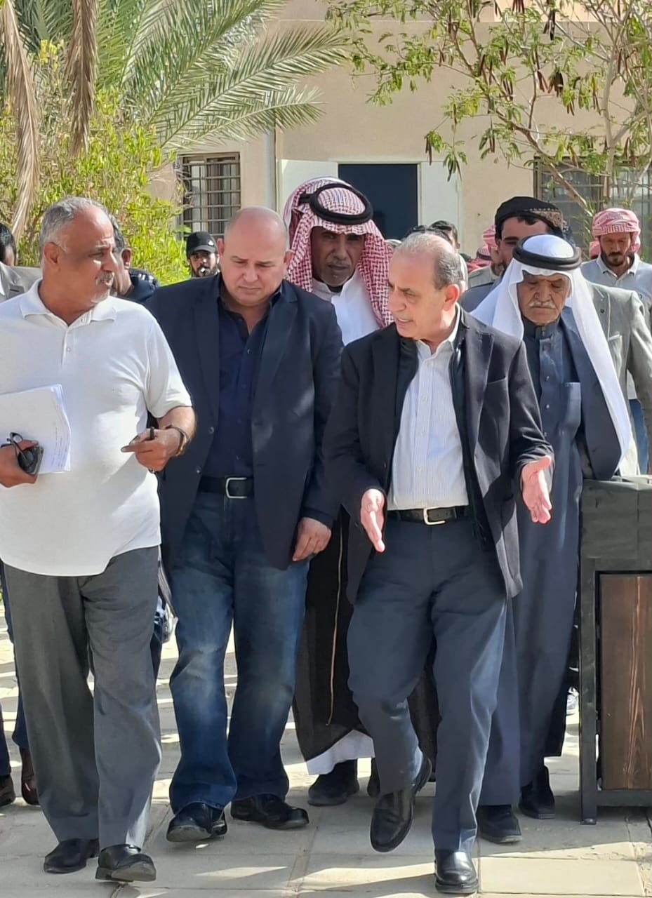 Madar Al-Saa Images 0.6741234475575499