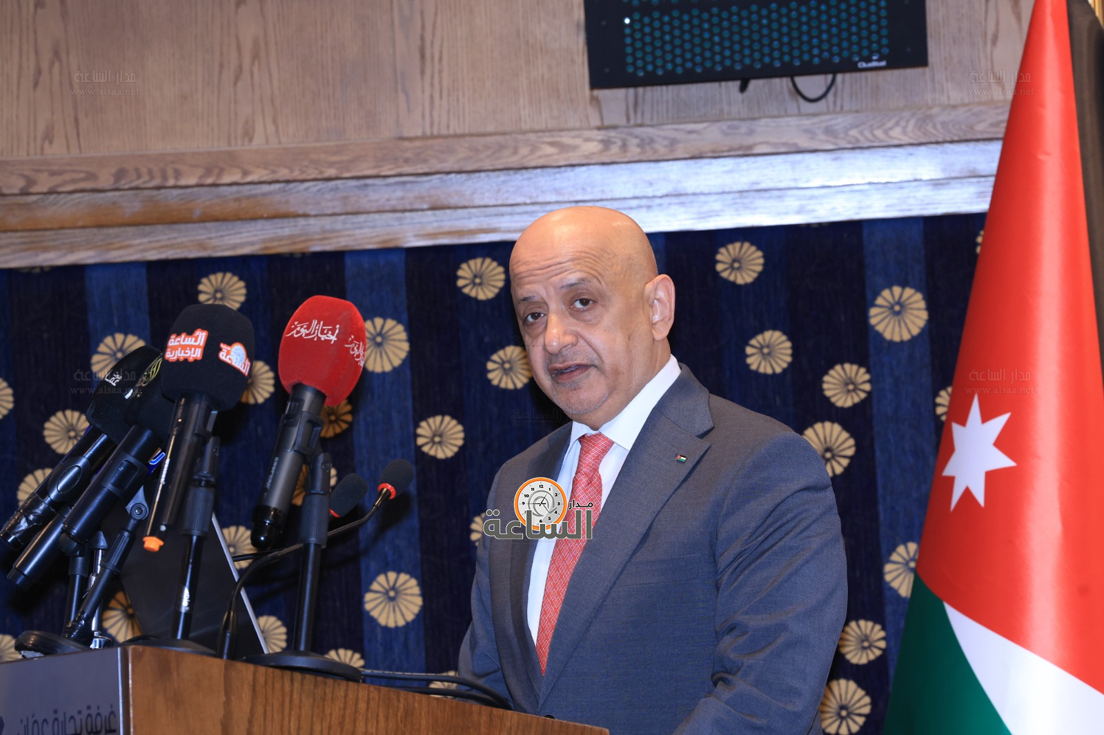 Madar Al-Saa Images 0.603691872278206