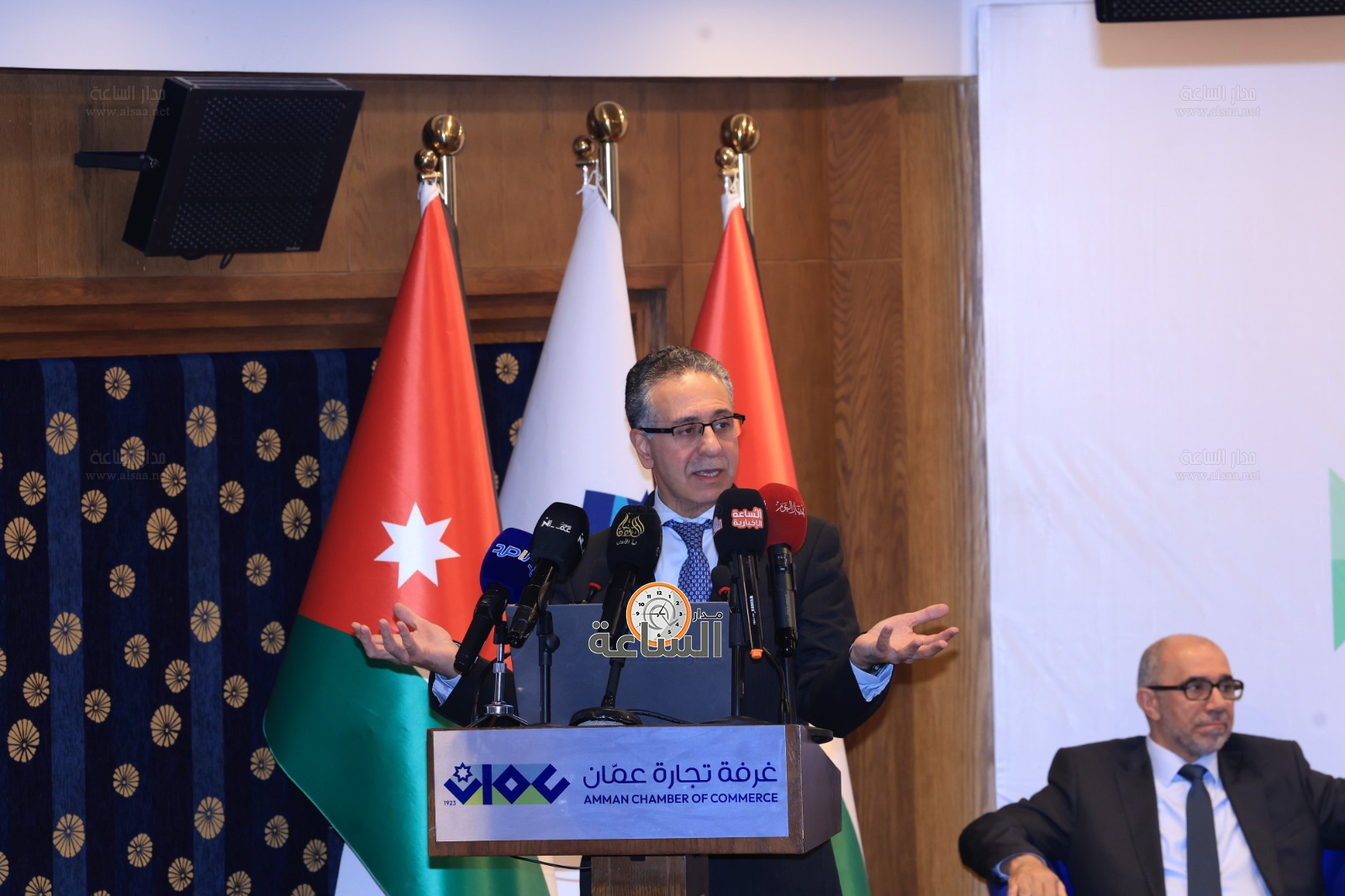 Madar Al-Saa Images 0.7389215566822591