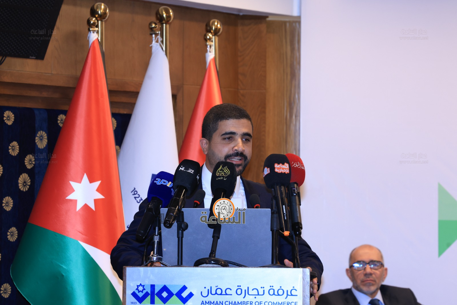 Madar Al-Saa Images 0.8120347535210822