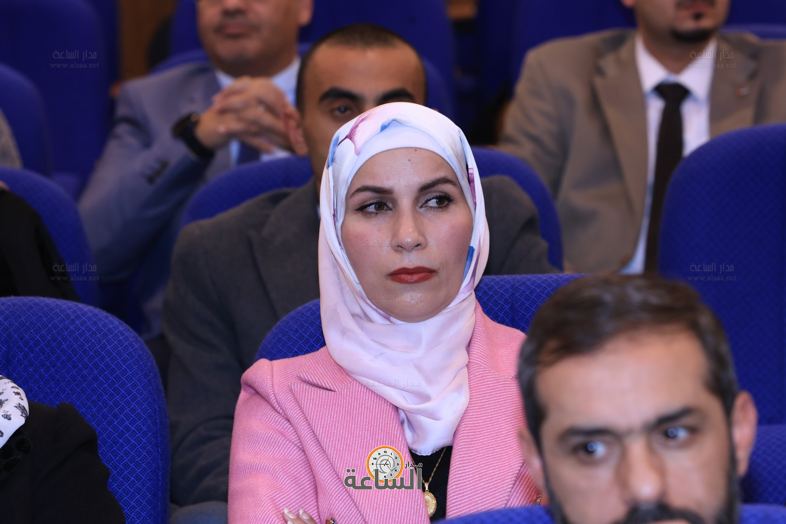 Madar Al-Saa Images 0.5893810615225498