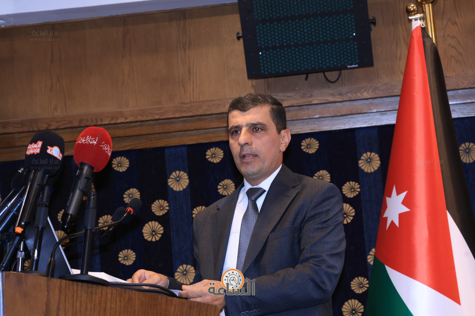 Madar Al-Saa Images 0.08683054121789469