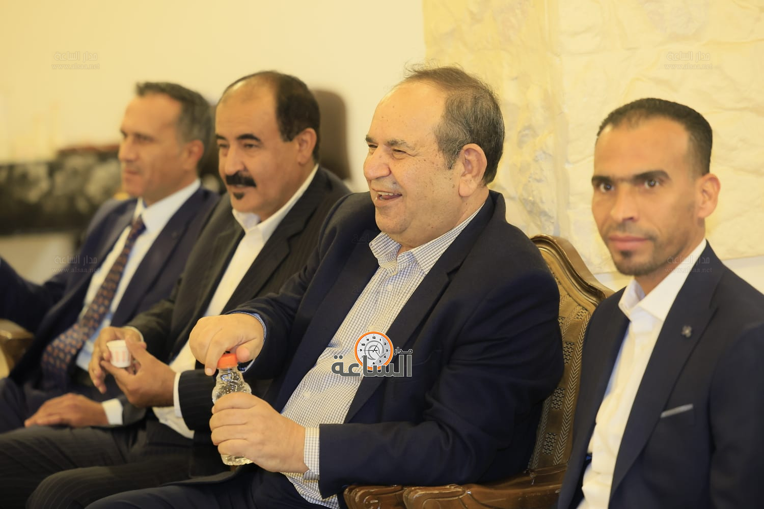 Madar Al-Saa Images 0.10747028304178108