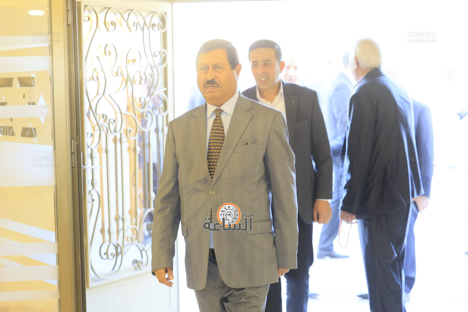 Madar Al-Saa Images 0.6441677382852505