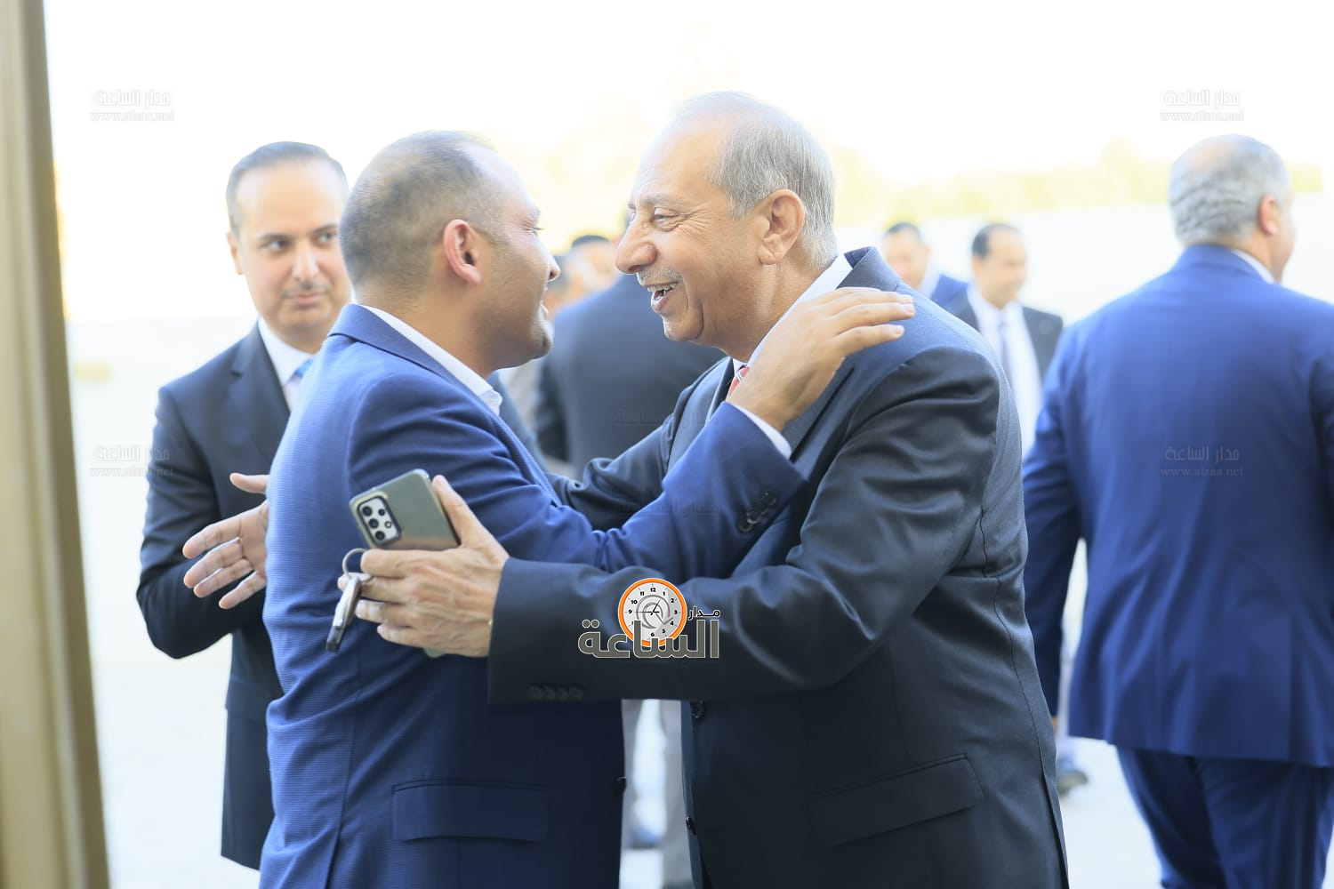 Madar Al-Saa Images 0.5894942405070618