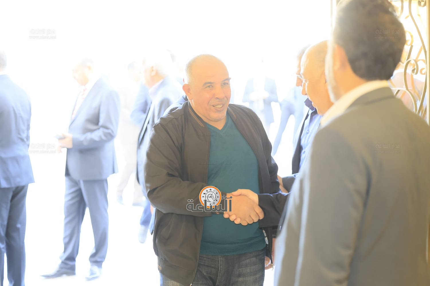 Madar Al-Saa Images 0.5345067438656478