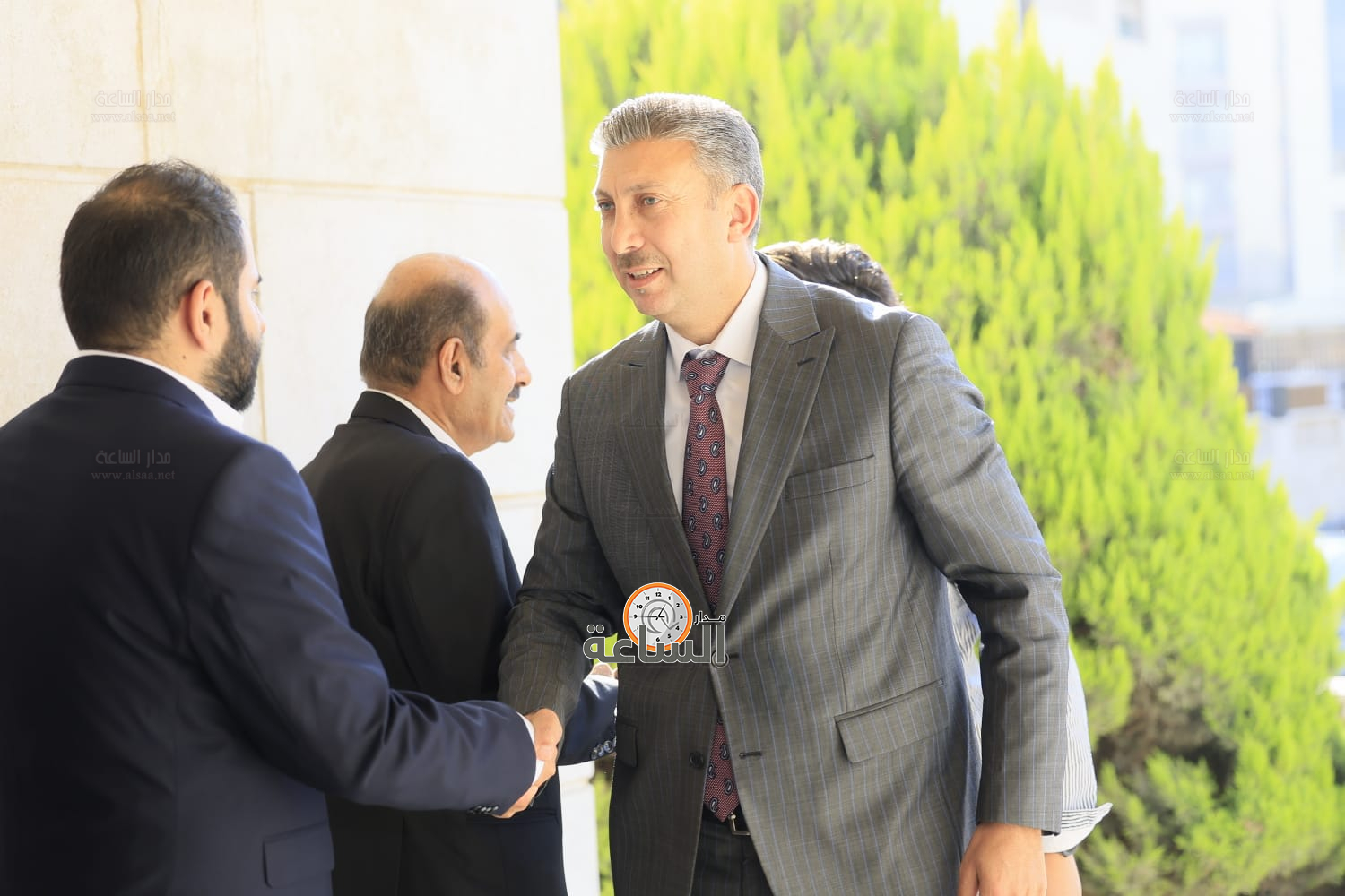 Madar Al-Saa Images 0.7918840883031011